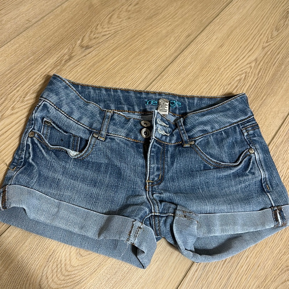 Well loved refuge denim shorts